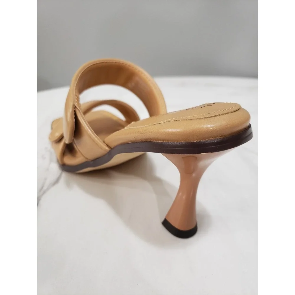 NEW NO BOX SIZE 8 Essey Tan Puffy Slip On Pump Heel Chunky Beige Taupe Old MOney